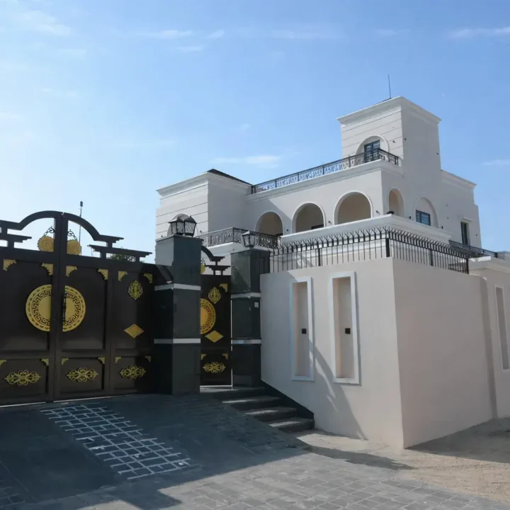 Nijjar Niwas – Luxury 4BHK Corner Home | Neo-Classical Style